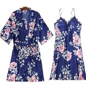 Floral print Nightgown and Robe Set
